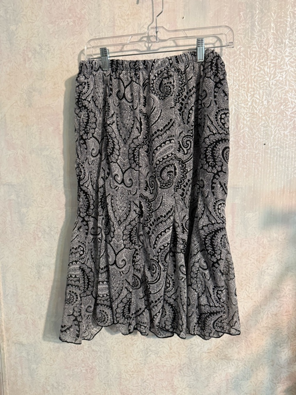 Kim Rogers Black & White Paisley Midi Full Lined Skirt, Stretchy Waist, Flowy, L